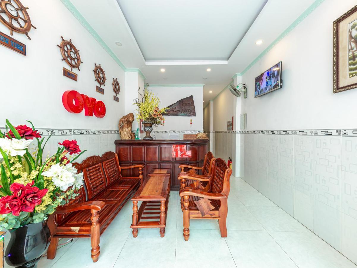 Oyo 828 Hoa Giay Hotel Nha Trang Exterior photo